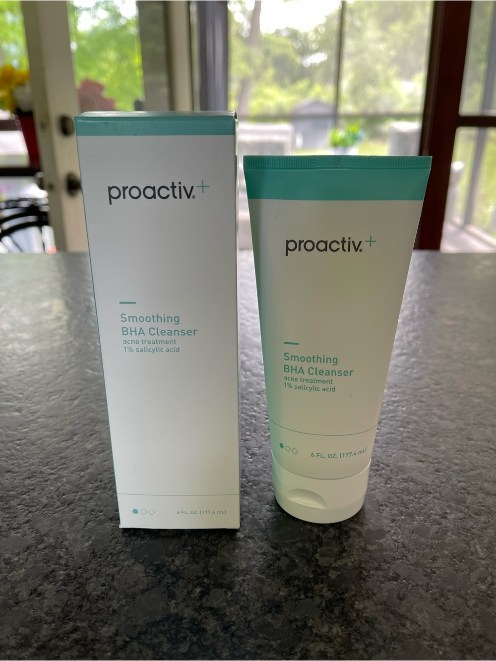 Proactiv Proactiv+ Smoothing BHA Cleanser help stop breakouts gently